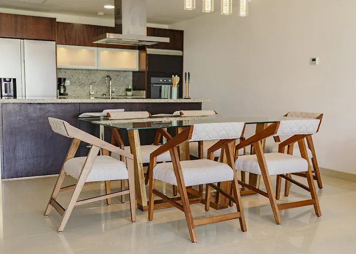 Casa El Encanto Penthouse 532 Sur Apartment